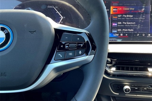 2025 BMW i4 eDrive40