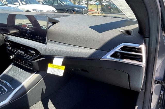 2025 BMW i4 eDrive40