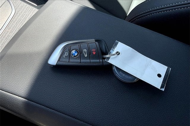 2025 BMW i4 eDrive40