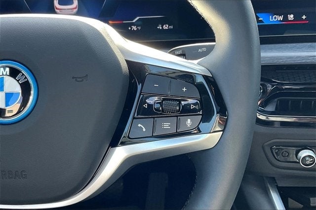 2025 BMW i4 eDrive40