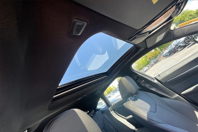 2025 BMW i4 eDrive40