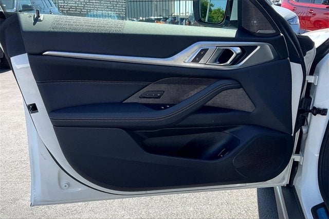 2025 BMW i4 eDrive40