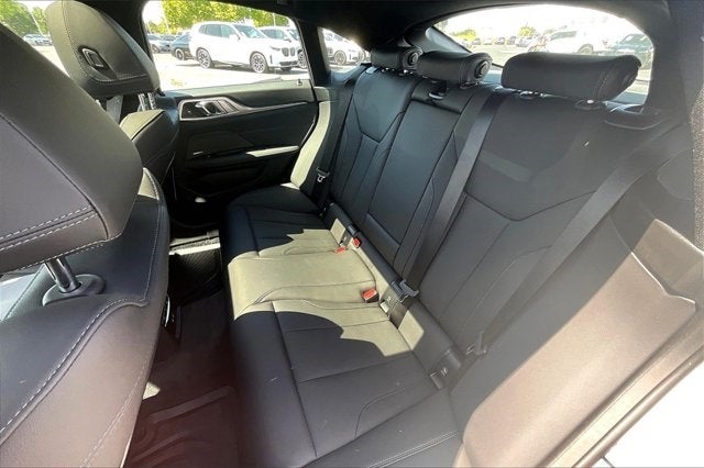 2025 BMW i4 eDrive40