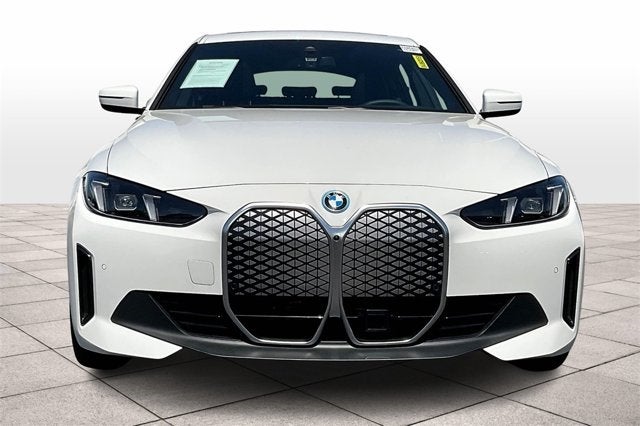 2025 BMW i4 eDrive40
