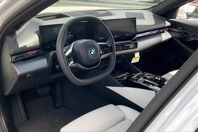 2024 BMW i5 eDrive40