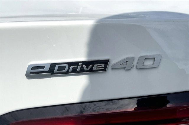 2024 BMW i5 eDrive40