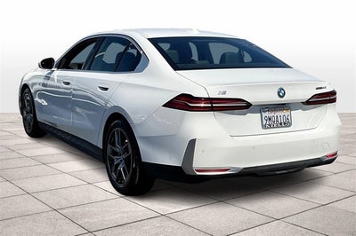 2024 BMW i5 eDrive40