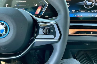 2024 BMW i5 eDrive40