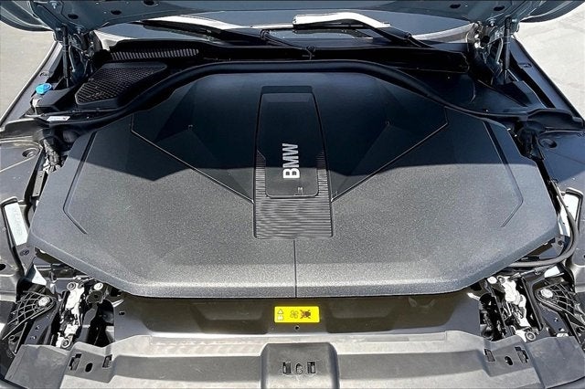 2025 BMW i5 eDrive40