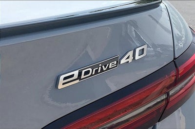2025 BMW i5 eDrive40