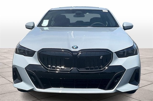 2025 BMW i5 eDrive40