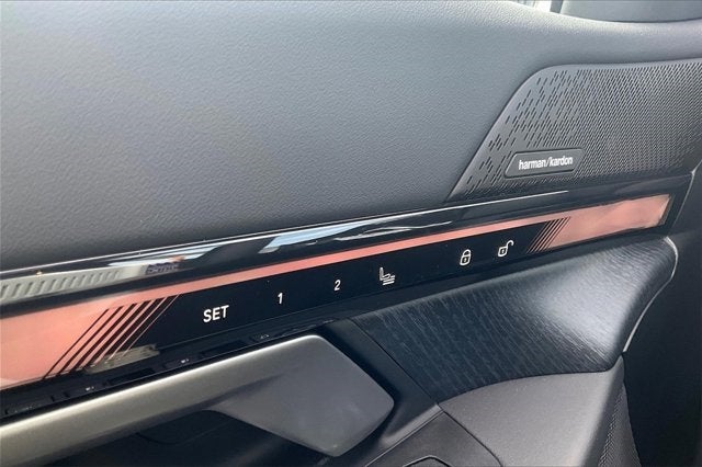 2025 BMW i5 eDrive40