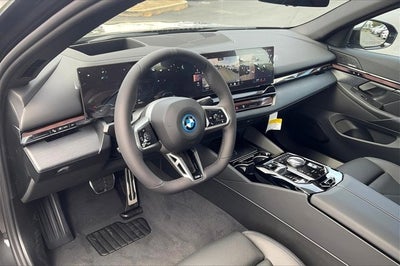 2025 BMW i5 eDrive40