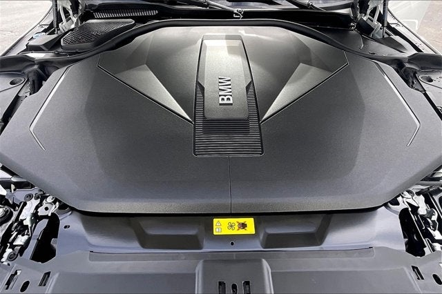 2025 BMW i5 eDrive40