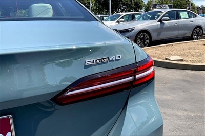 2025 BMW i5 eDrive40