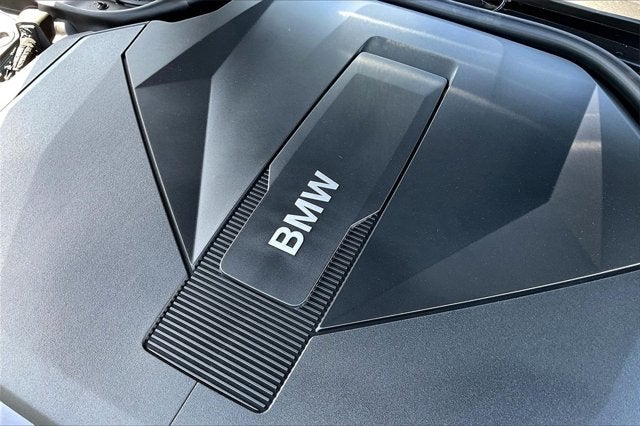 2025 BMW i5 eDrive40