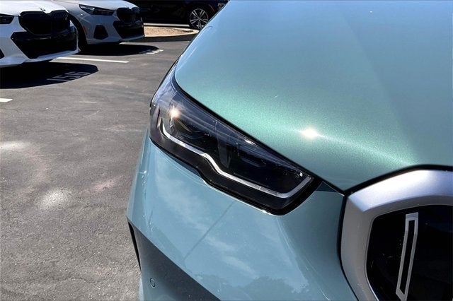 2025 BMW i5 eDrive40