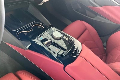 2025 BMW i5 eDrive40