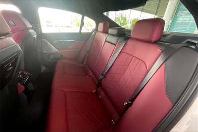 2025 BMW i5 eDrive40