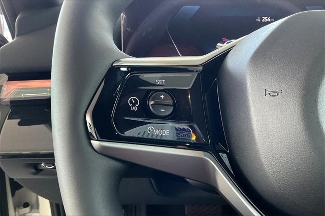 2025 BMW i5 eDrive40