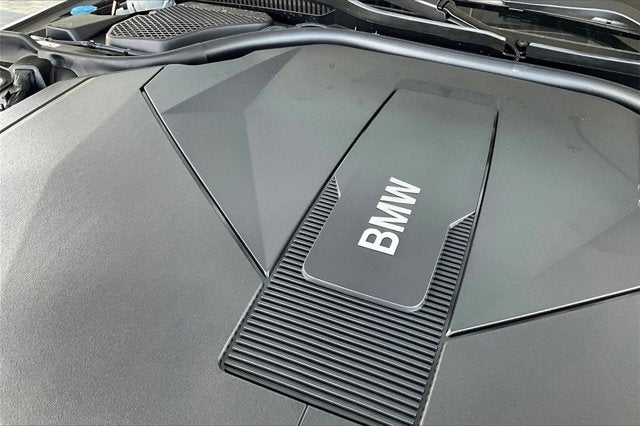 2025 BMW i5 eDrive40