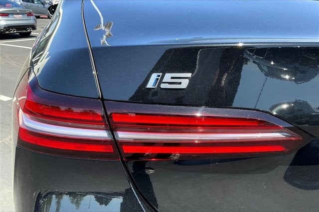 2024 BMW i5 eDrive40