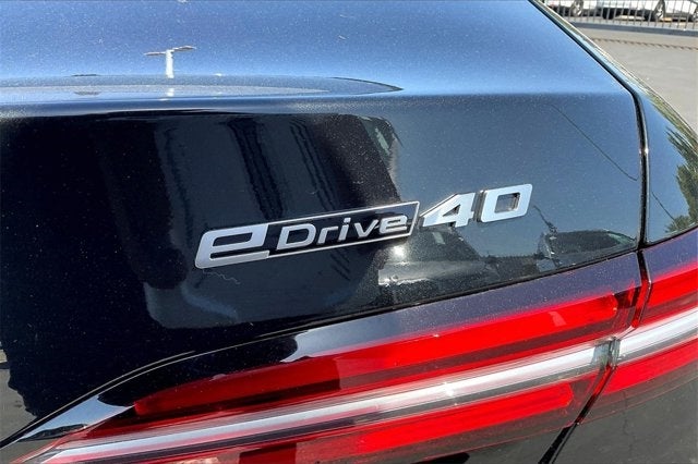 2024 BMW i5 eDrive40