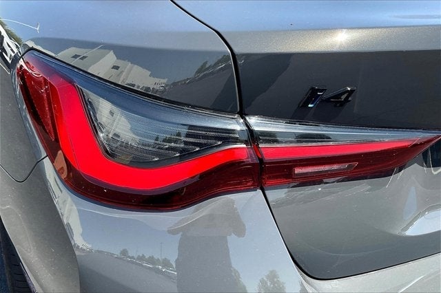 2024 BMW i4 eDrive35