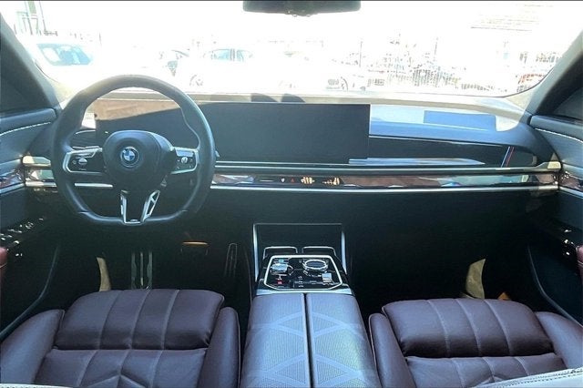 2024 BMW i7 eDrive50