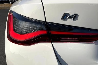 2025 BMW i4 xDrive40