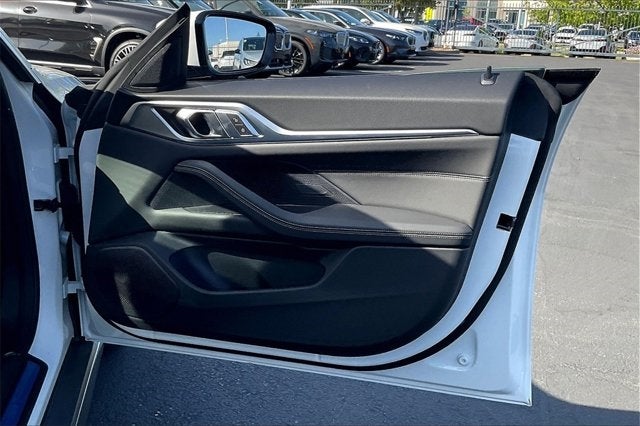 2025 BMW i4 xDrive40