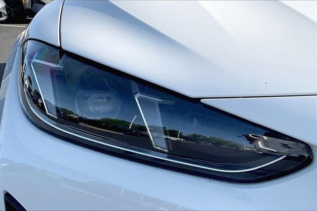 2025 BMW i4 xDrive40