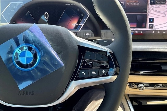 2025 BMW i4 xDrive40