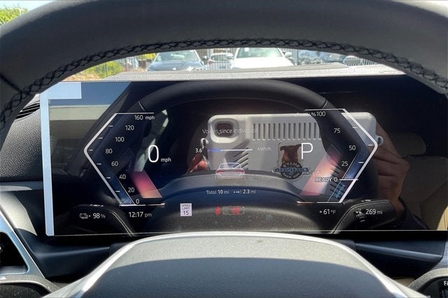 2025 BMW i4 xDrive40