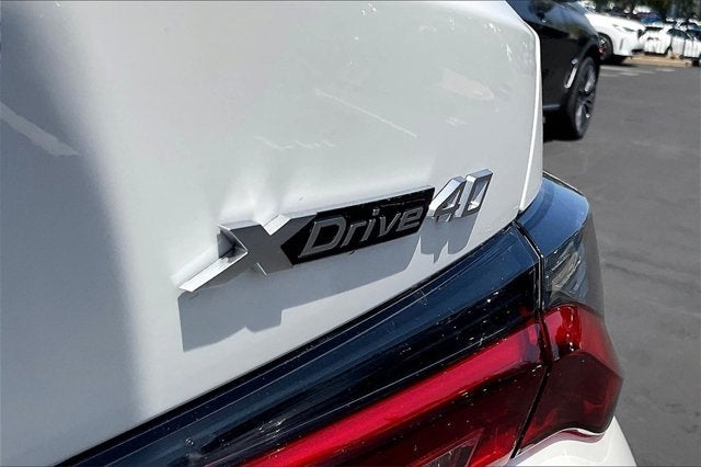 2025 BMW i4 xDrive40