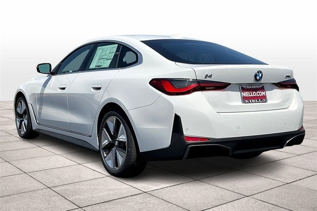 2025 BMW i4 xDrive40