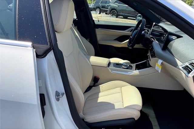 2025 BMW i4 xDrive40