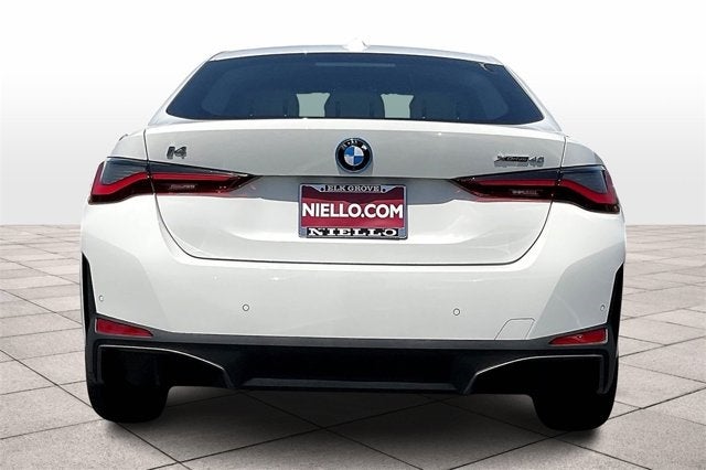 2025 BMW i4 xDrive40