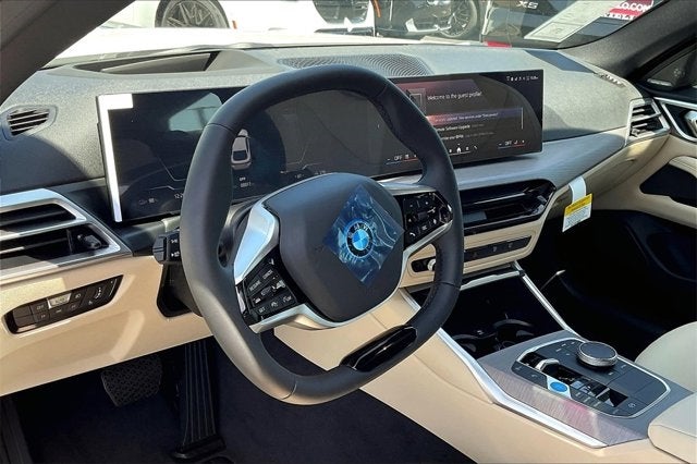 2025 BMW i4 xDrive40