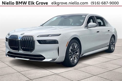 2025 BMW i7 xDrive60