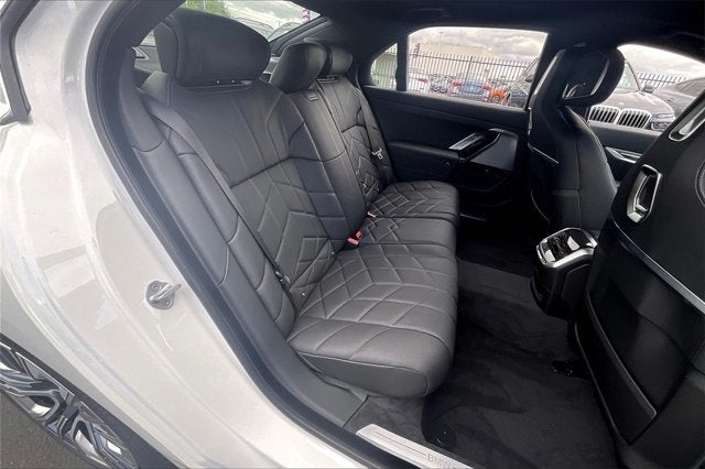 2025 BMW i7 xDrive60