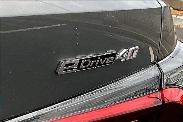 2024 BMW i4 eDrive40