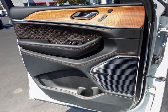2023 Jeep Grand Cherokee Summit Reserve 4xe
