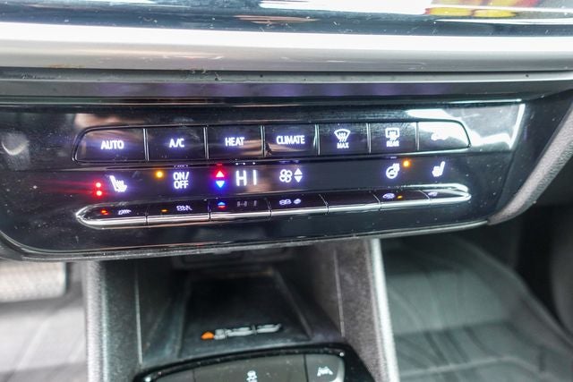 2022 Chevrolet Bolt EUV LT