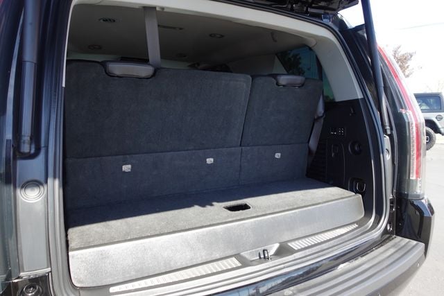 2018 Cadillac Escalade Luxury