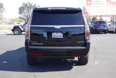 2018 Cadillac Escalade Luxury