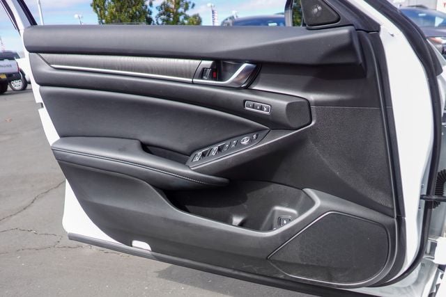 2022 Honda Accord Hybrid Touring