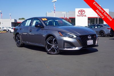 2025 Nissan Altima 2.5 SR