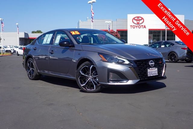 2025 Nissan Altima 2.5 SR