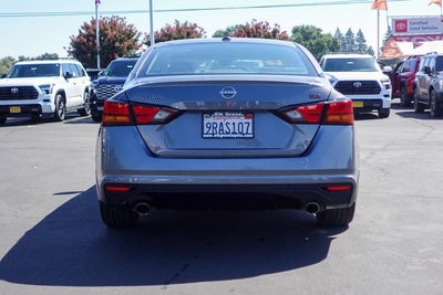 2025 Nissan Altima 2.5 SR